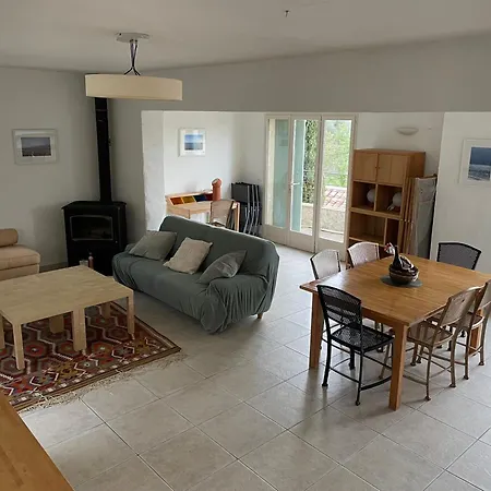 Holiday home Vue Imprenable Et Montagne *